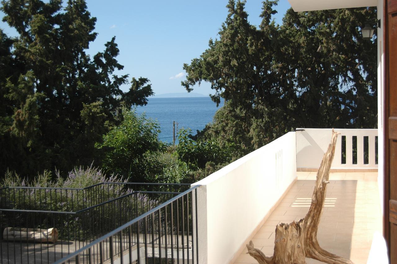 Pachnes Bed And Breakfast Ayía Roúmeli Bagian luar foto